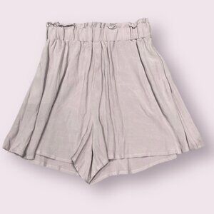 Hollister short size Large